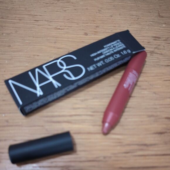 Nars Powermatte High-Intensity Lip Pencil Walkyrie 180 - 1.6 g Soft Warm Brown - Picture 2 of 5